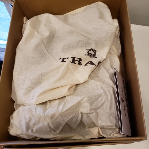 NIB Trask "Madison" Suede Booties - sz 6M - Picture 5 of 9